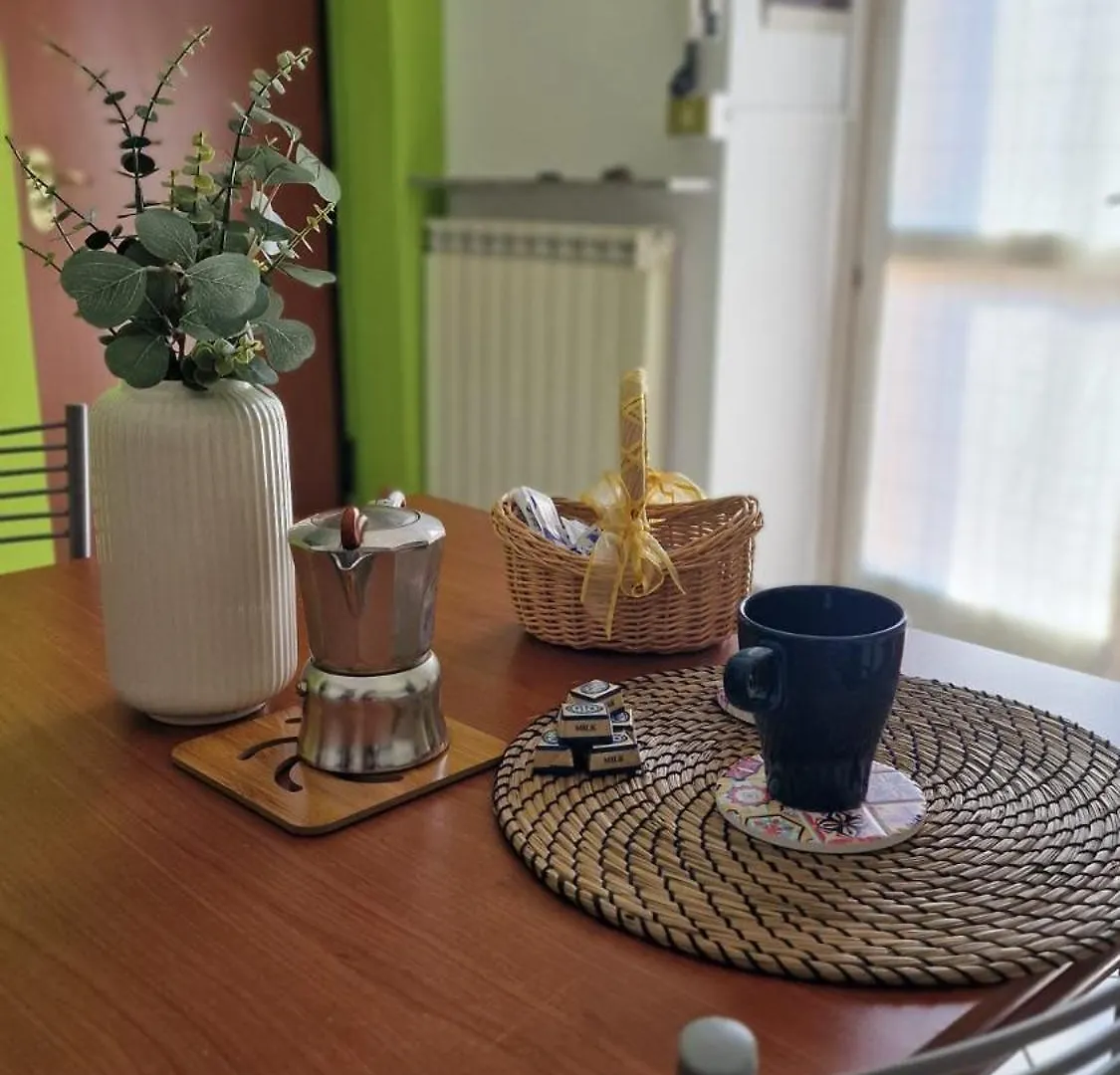 Apartament Casa Mama Bergamo 0*,  Włochy